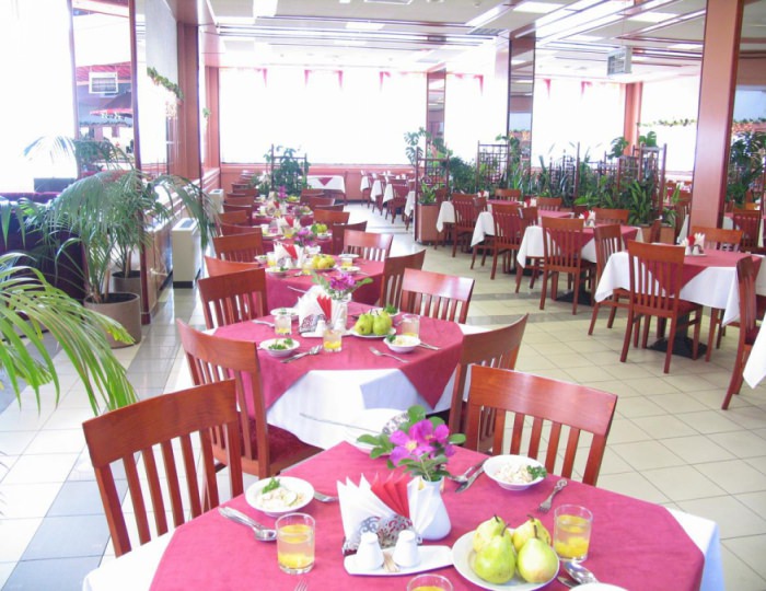 Рестораны и бары - Пансионат «Заря»